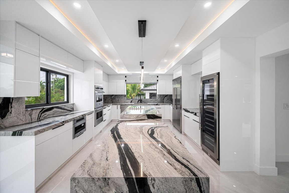 10201 SW 64th St Miami, FL 33173