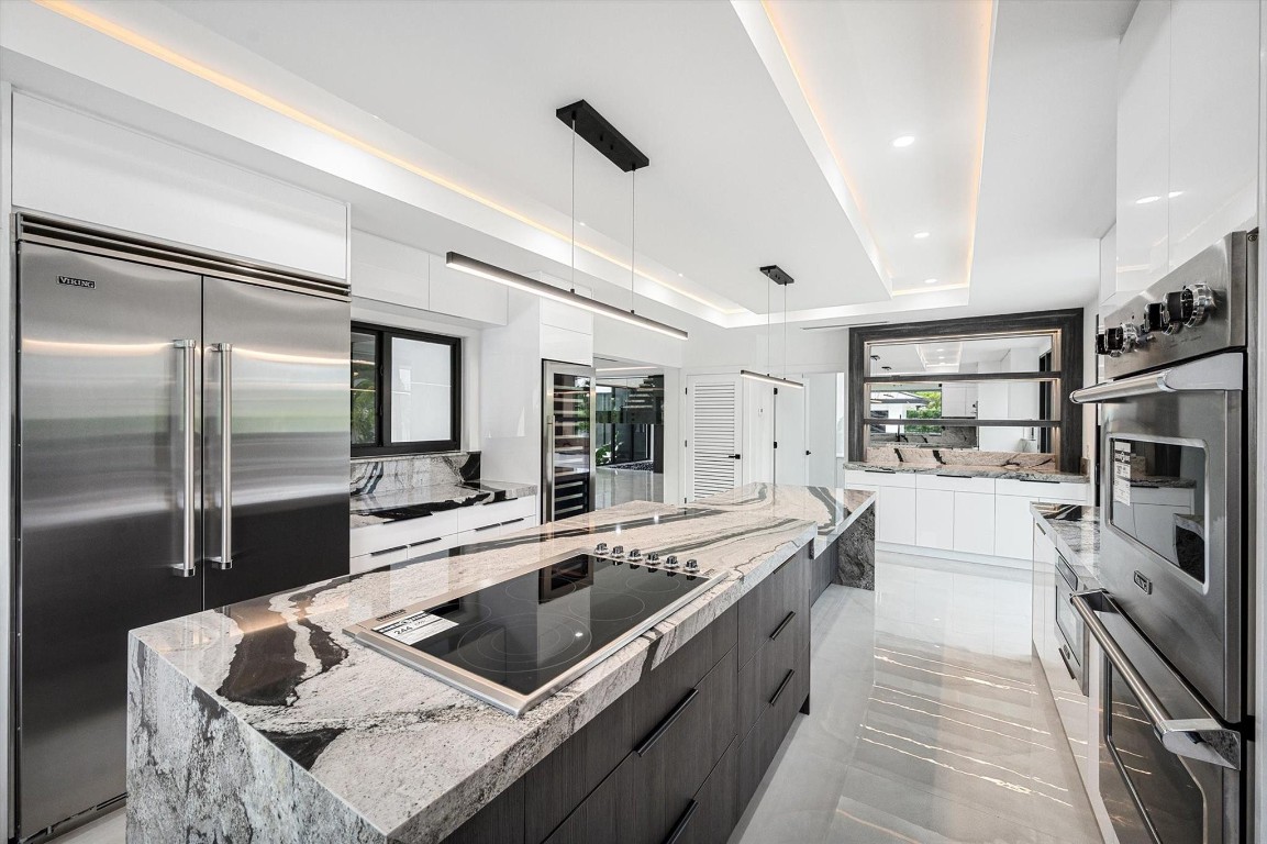 10201 SW 64th St Miami, FL 33173