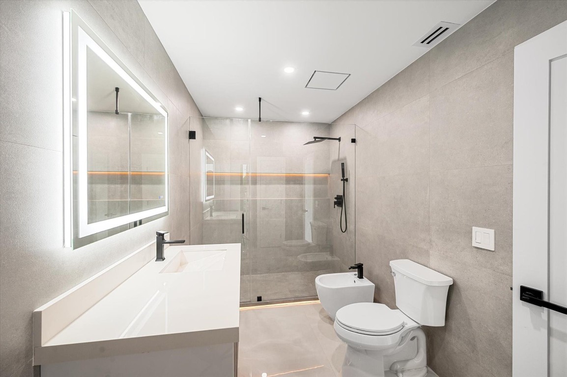 10201 SW 64th St Miami, FL 33173