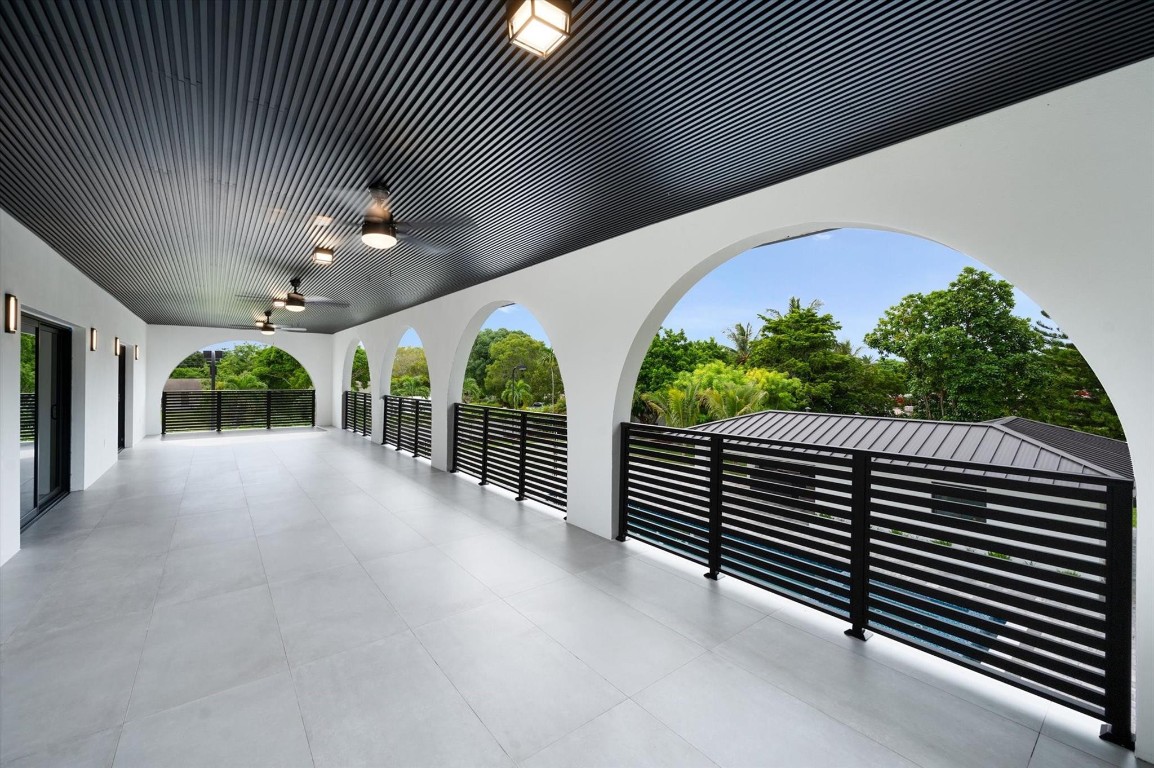 10201 SW 64th St Miami, FL 33173