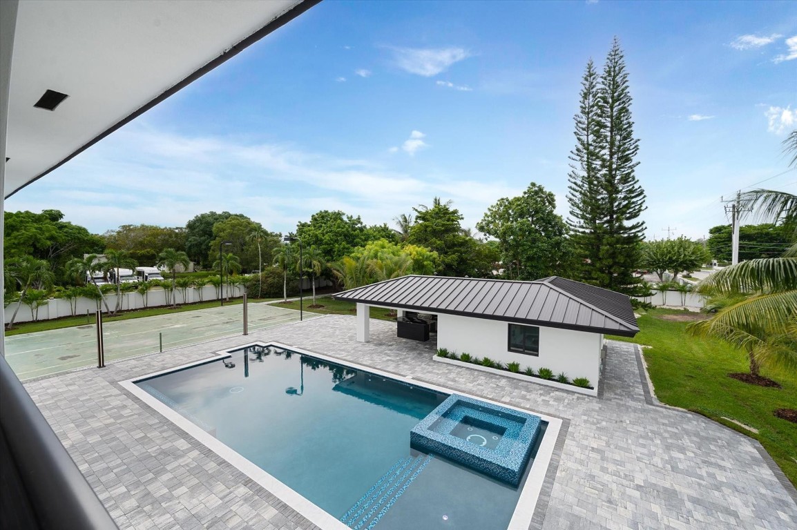 10201 SW 64th St Miami, FL 33173