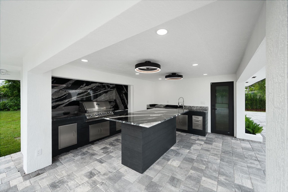 10201 SW 64th St Miami, FL 33173