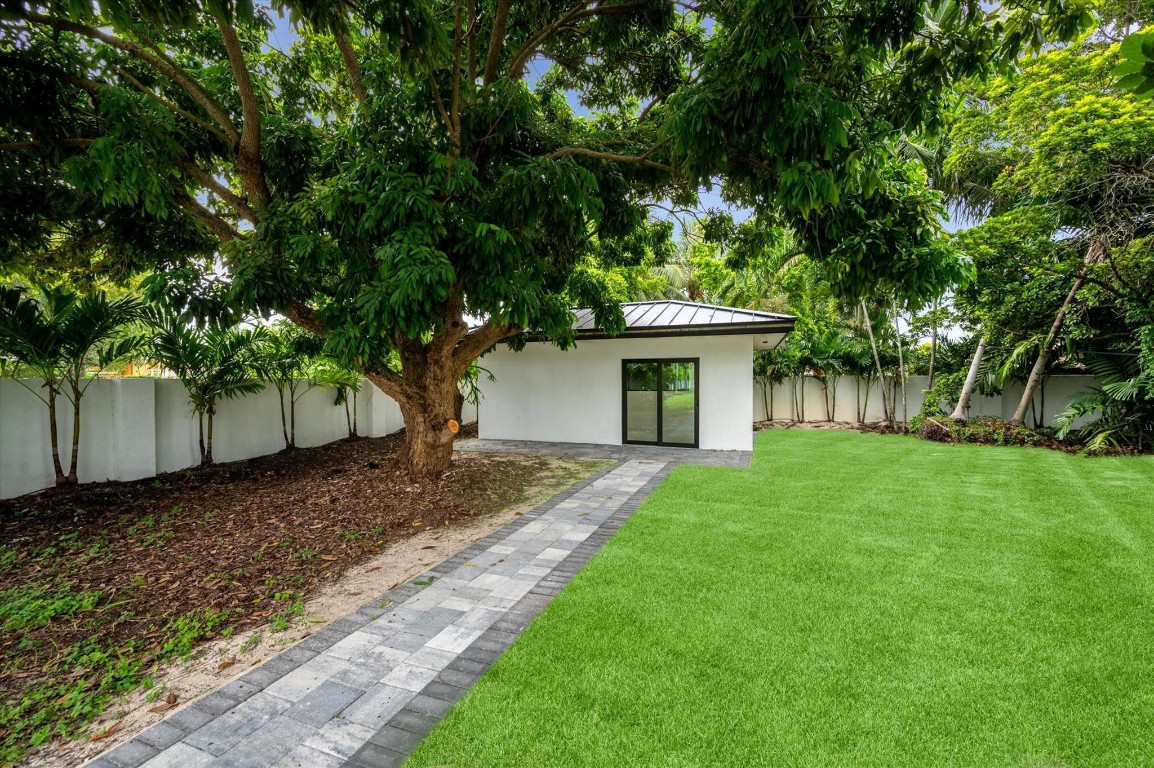 10201 SW 64th St Miami, FL 33173