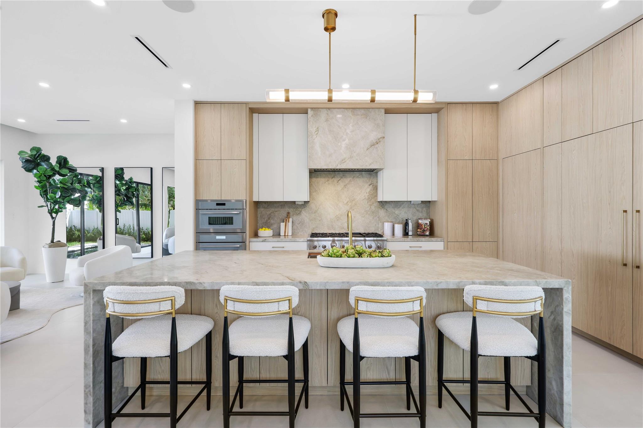 721 SE 9th St Fort Lauderdale, FL 33316