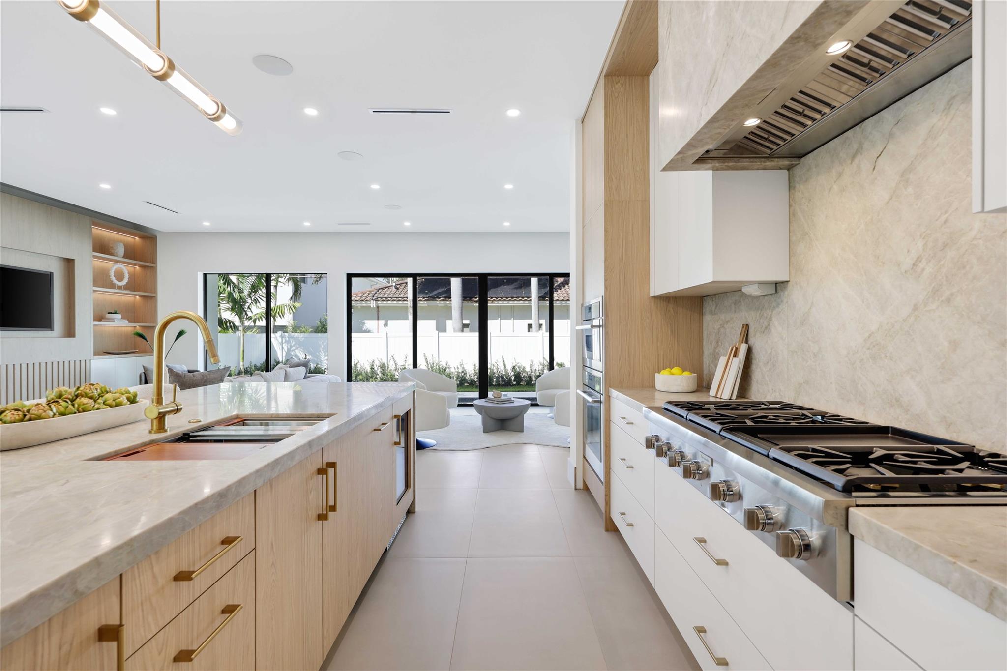 721 SE 9th St Fort Lauderdale, FL 33316