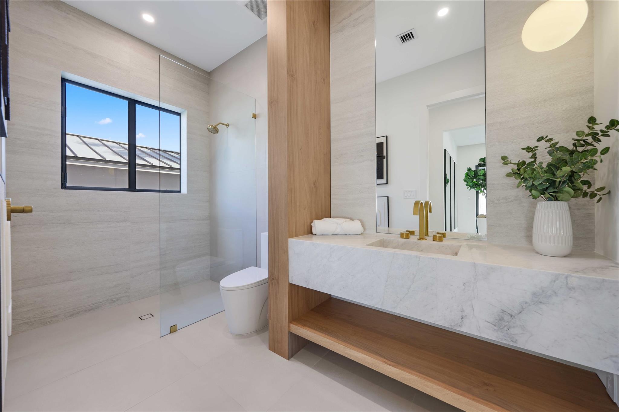 721 SE 9th St Fort Lauderdale, FL 33316