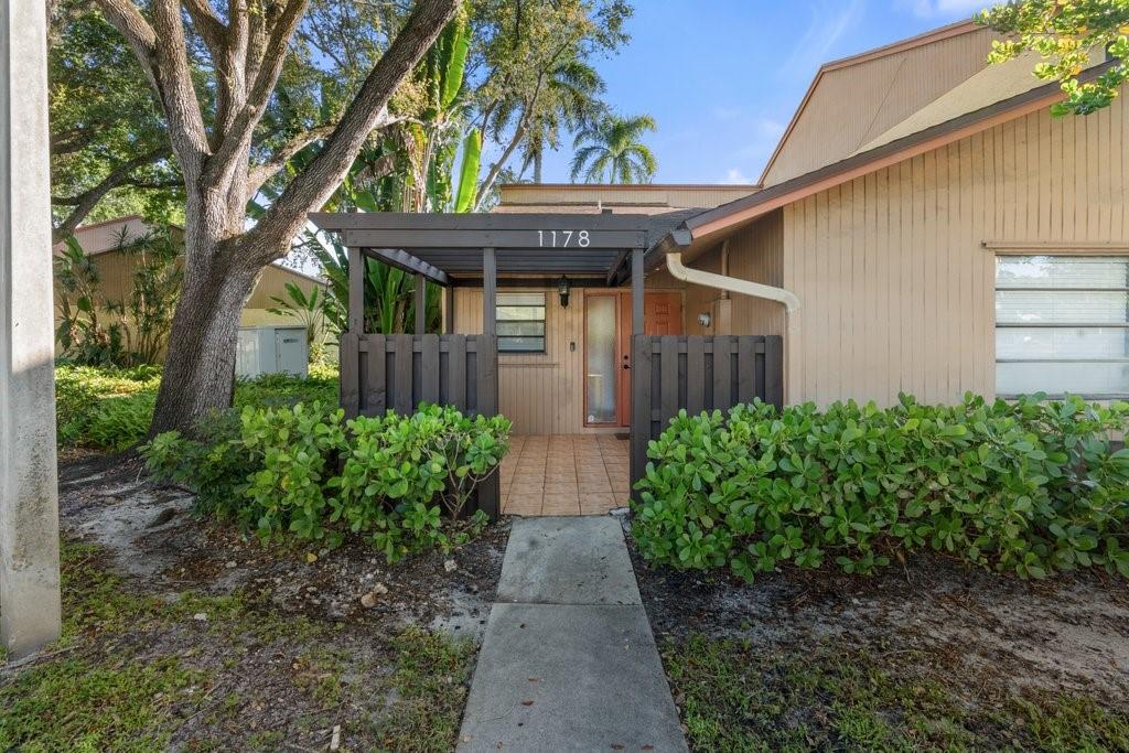 1178 N University Dr #1178