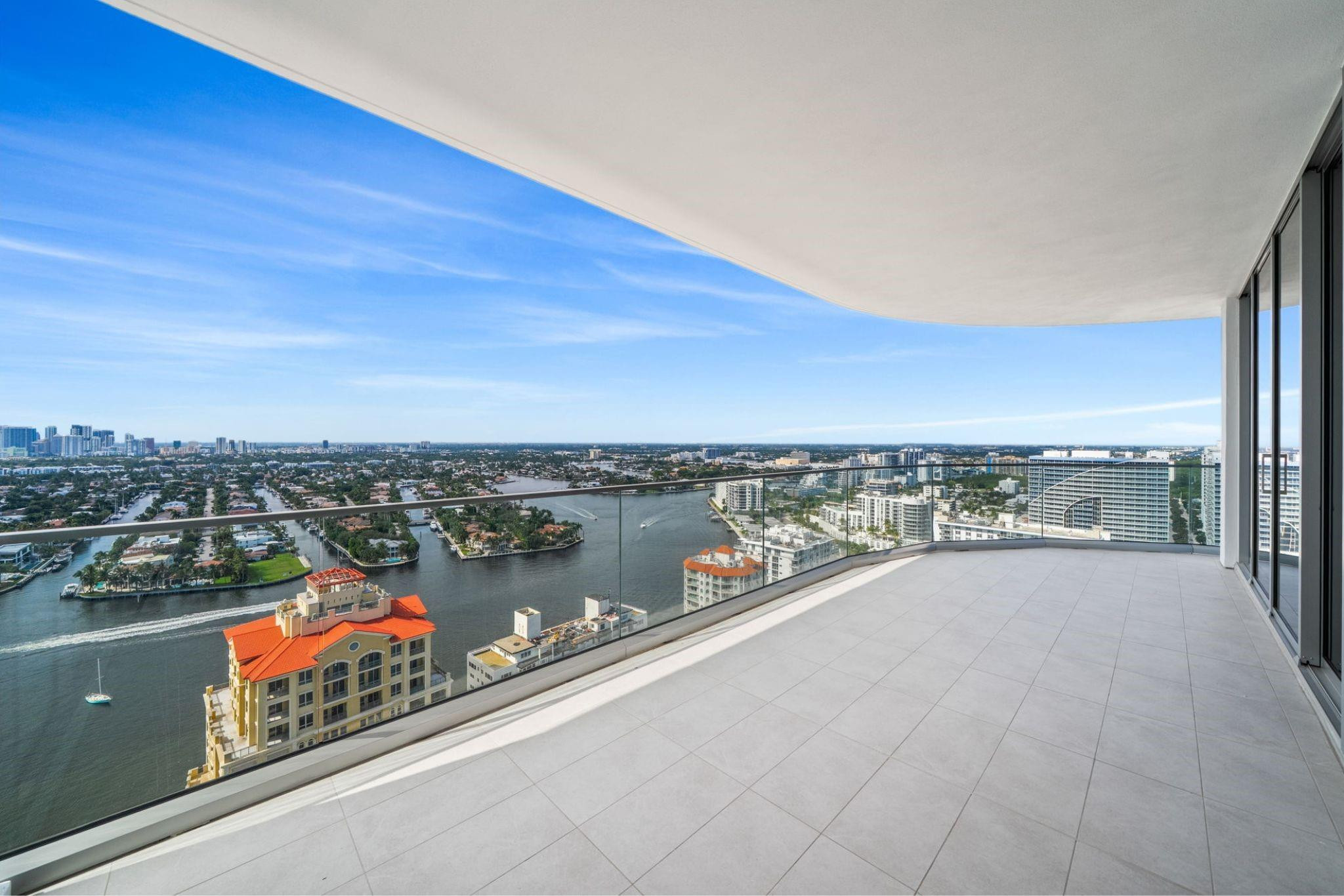 151 N Seabreeze Blvd #2503-E Fort Lauderdale, FL 33304