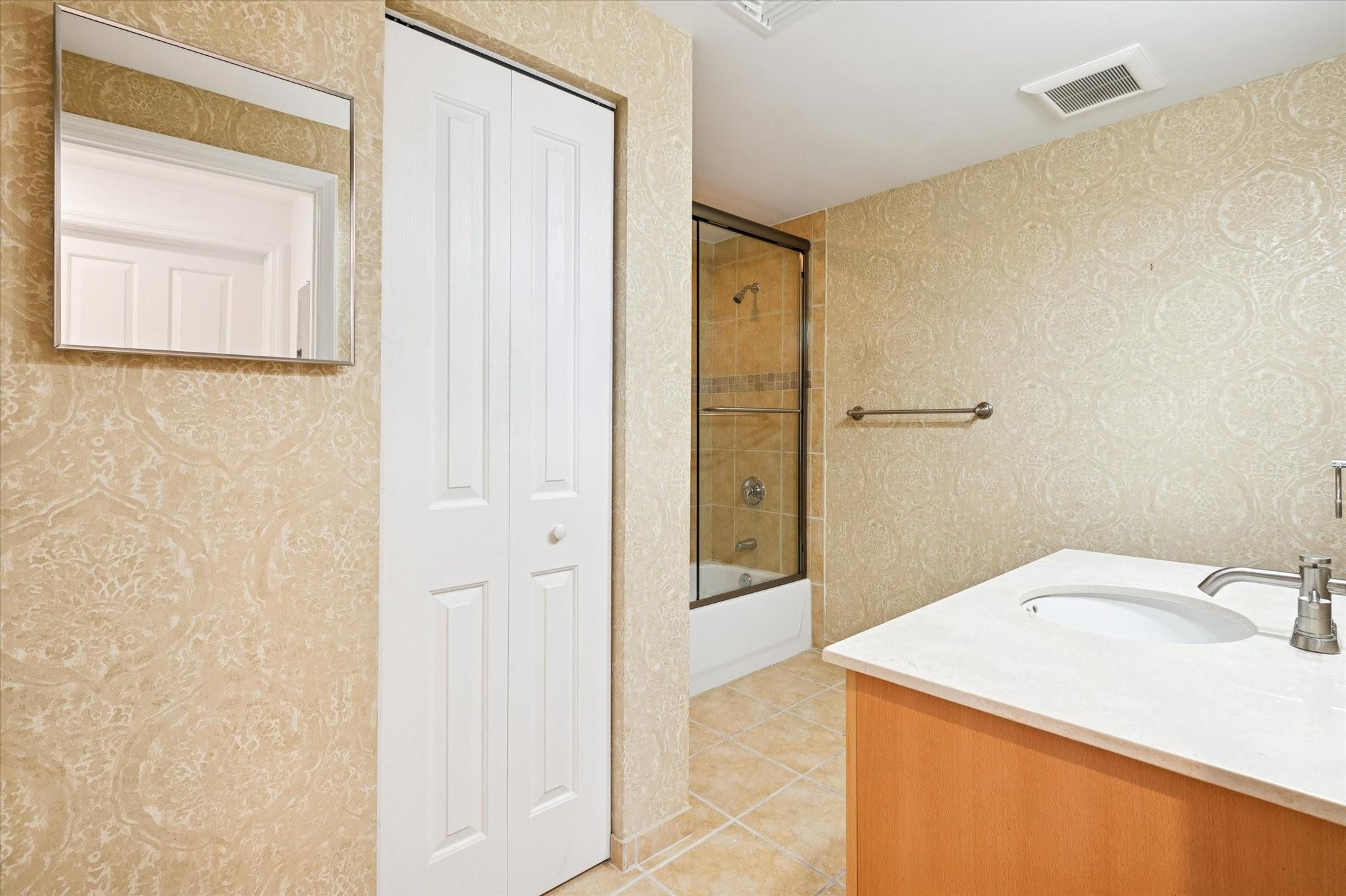 511 SE 5th Ave #1204 Fort Lauderdale, FL 33301