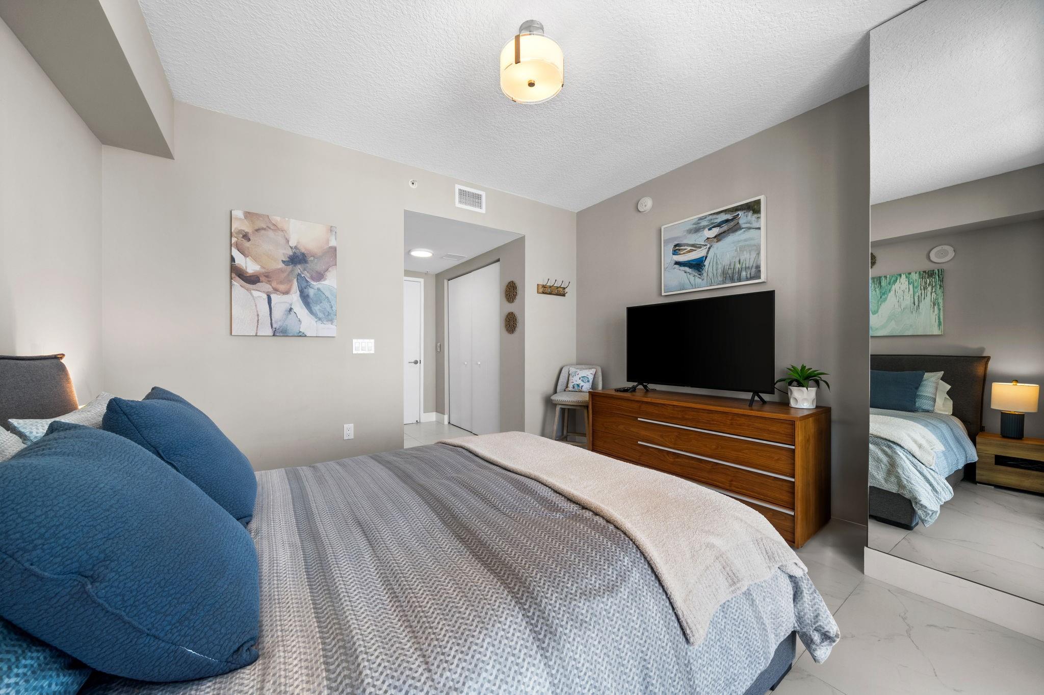 300 Sunny Isles Blvd #4-2201 Sunny Isles Beach, FL 33160