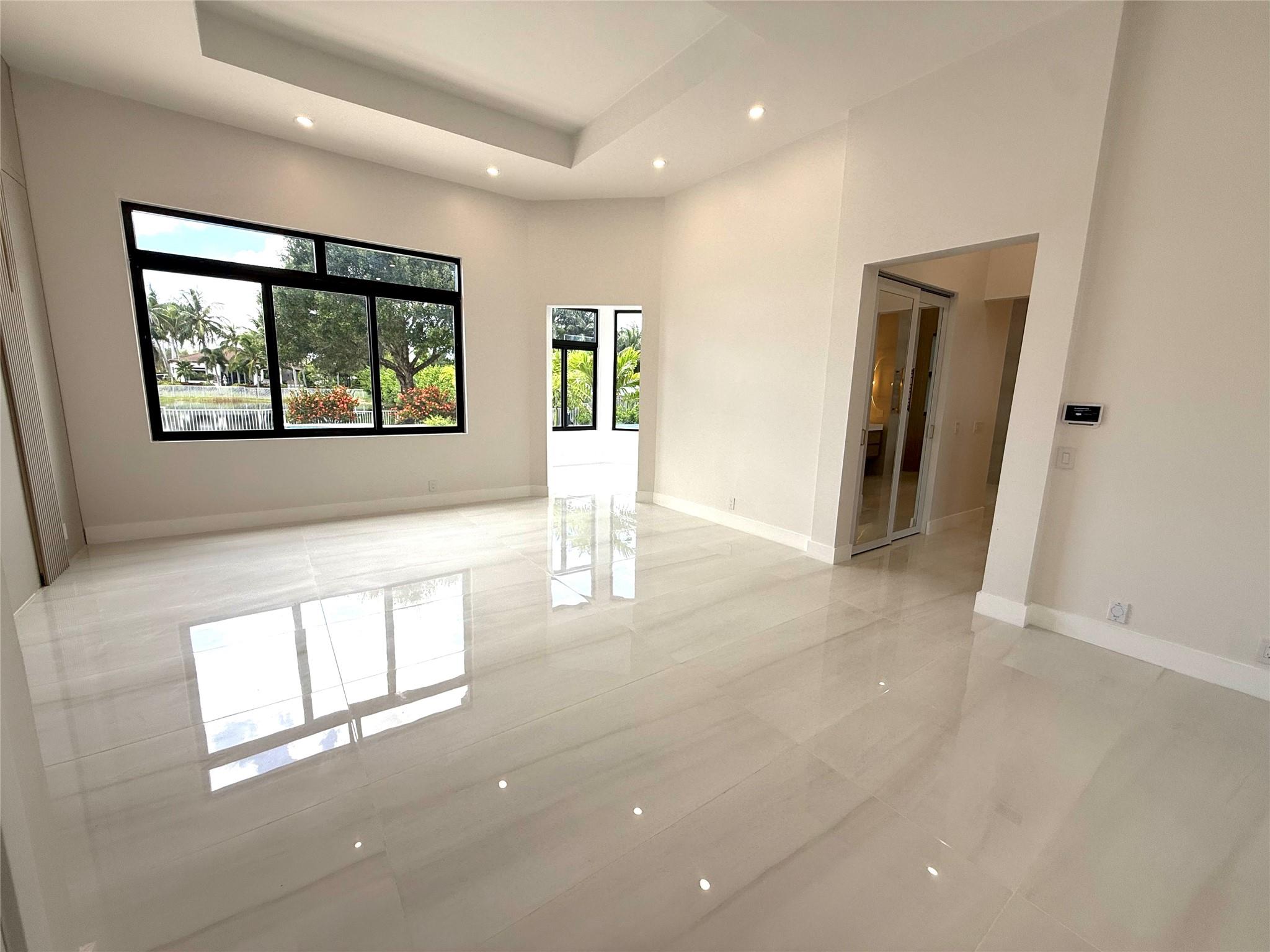 2931 SW 139th Ter Davie, FL 33330