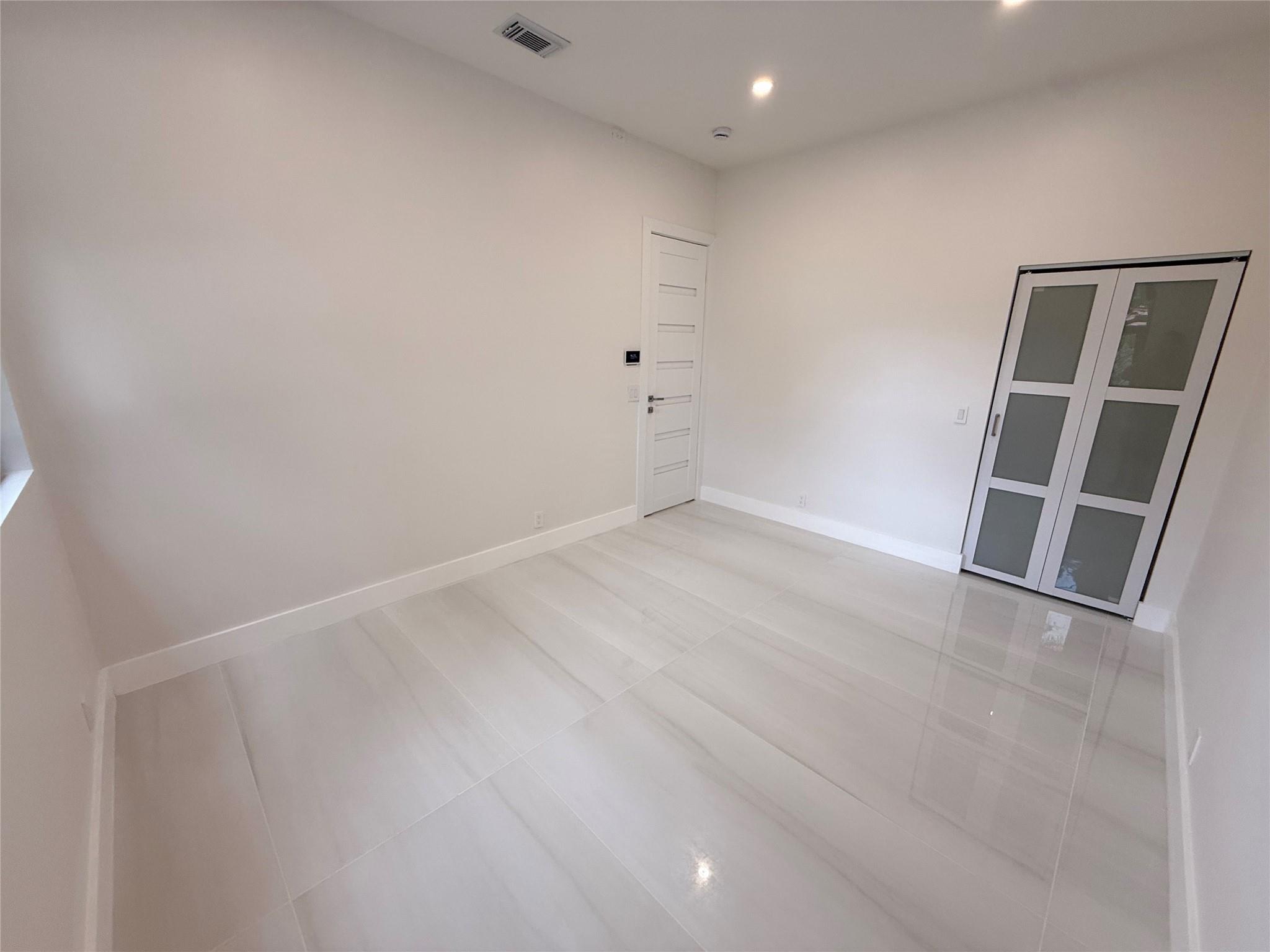 2931 SW 139th Ter Davie, FL 33330