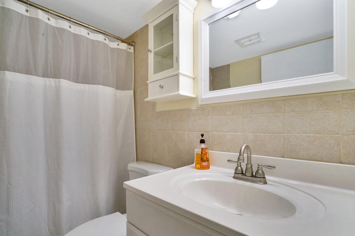 4500 N Federal #101A Lighthouse Point, FL 33064