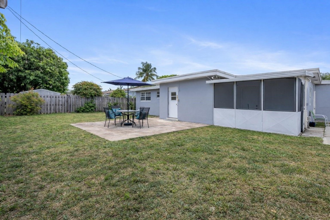 2000 NE 62nd Fort Lauderdale, FL 33308