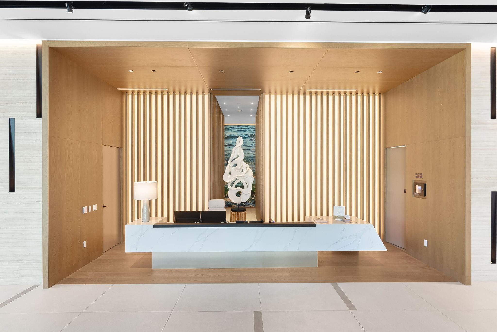 153 N Seabreeze #2404-S Fort Lauderdale, FL 33304