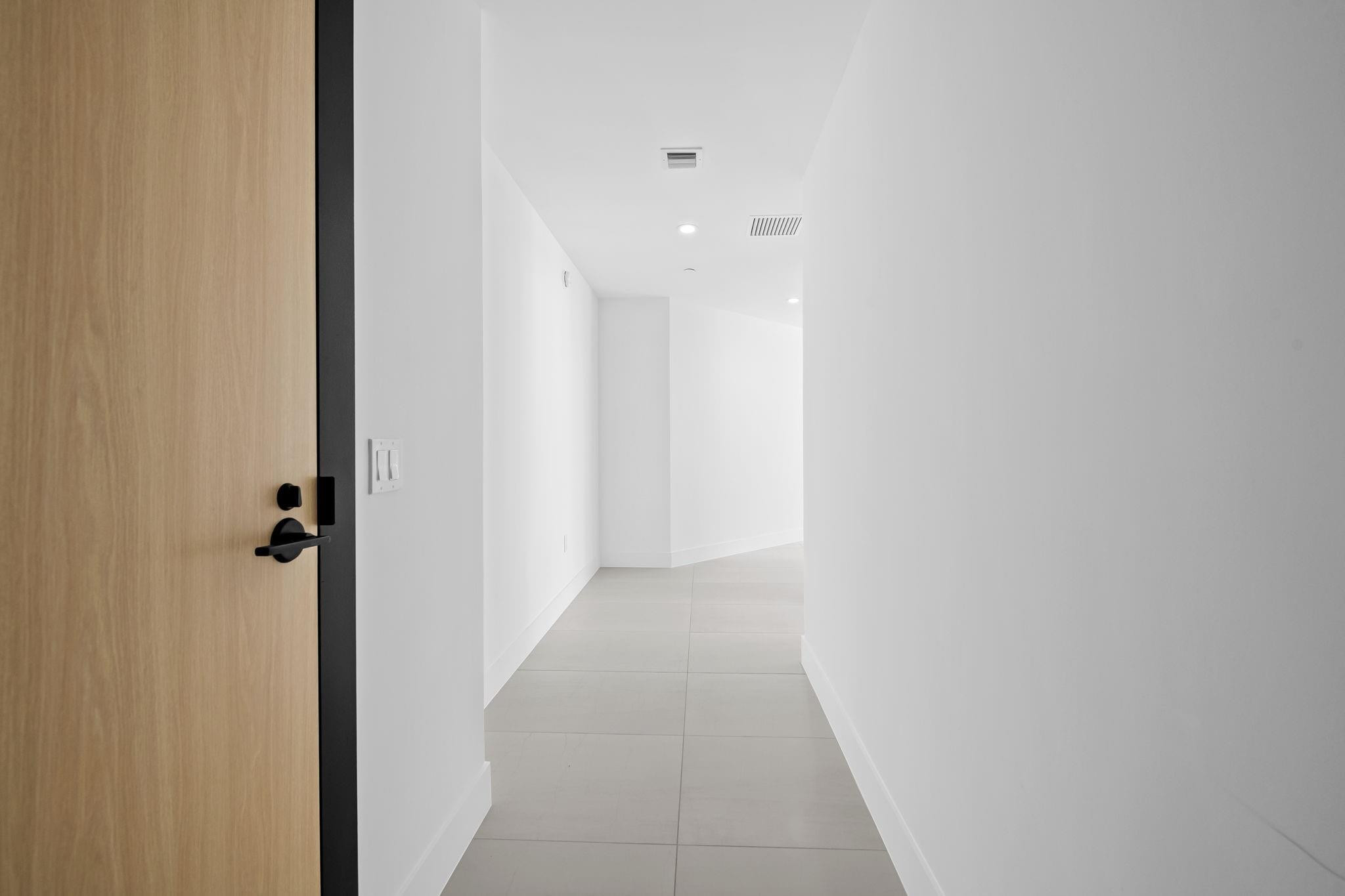 153 N Seabreeze #2404-S Fort Lauderdale, FL 33304