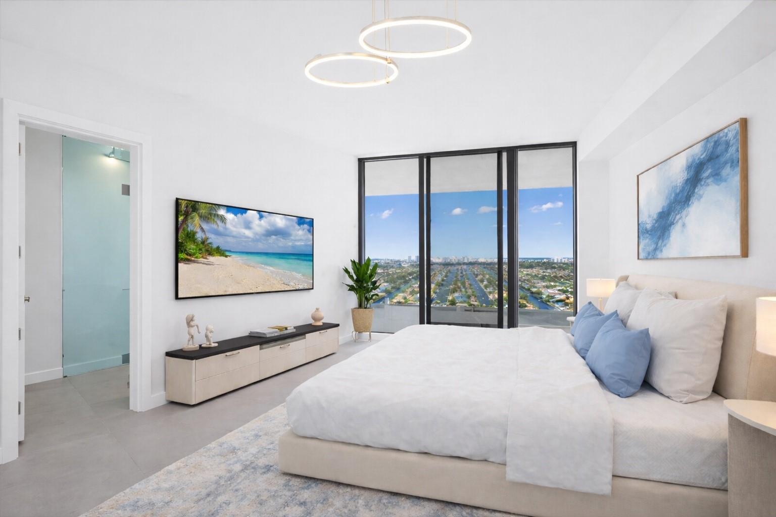 153 N Seabreeze #2404-S Fort Lauderdale, FL 33304