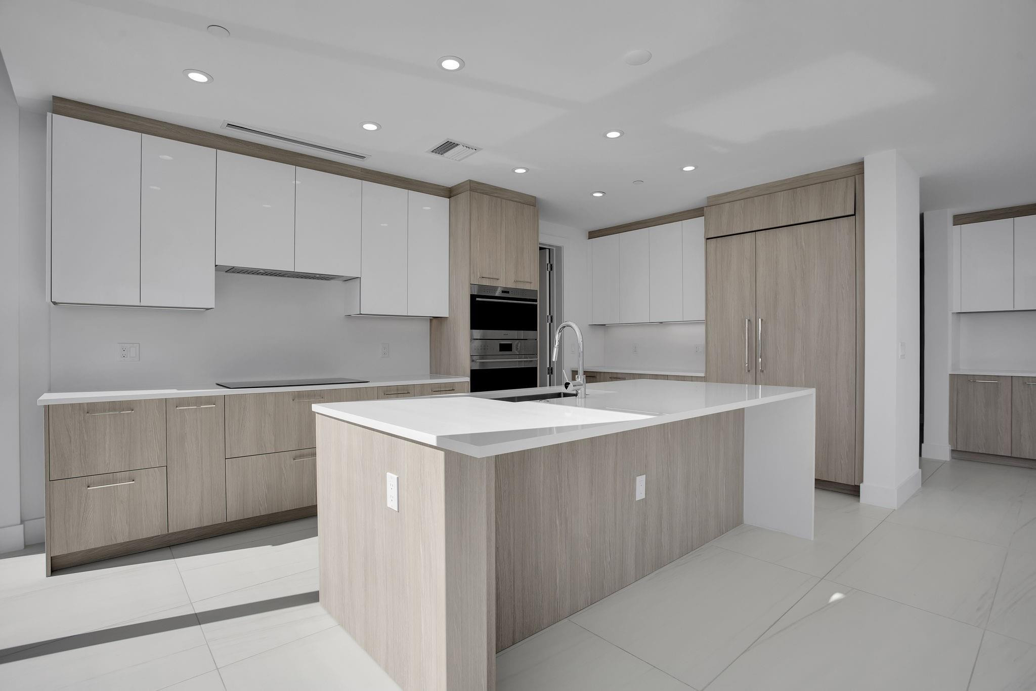 151 N Seabreeze Blv #E-701 Fort Lauderdale, FL 33304