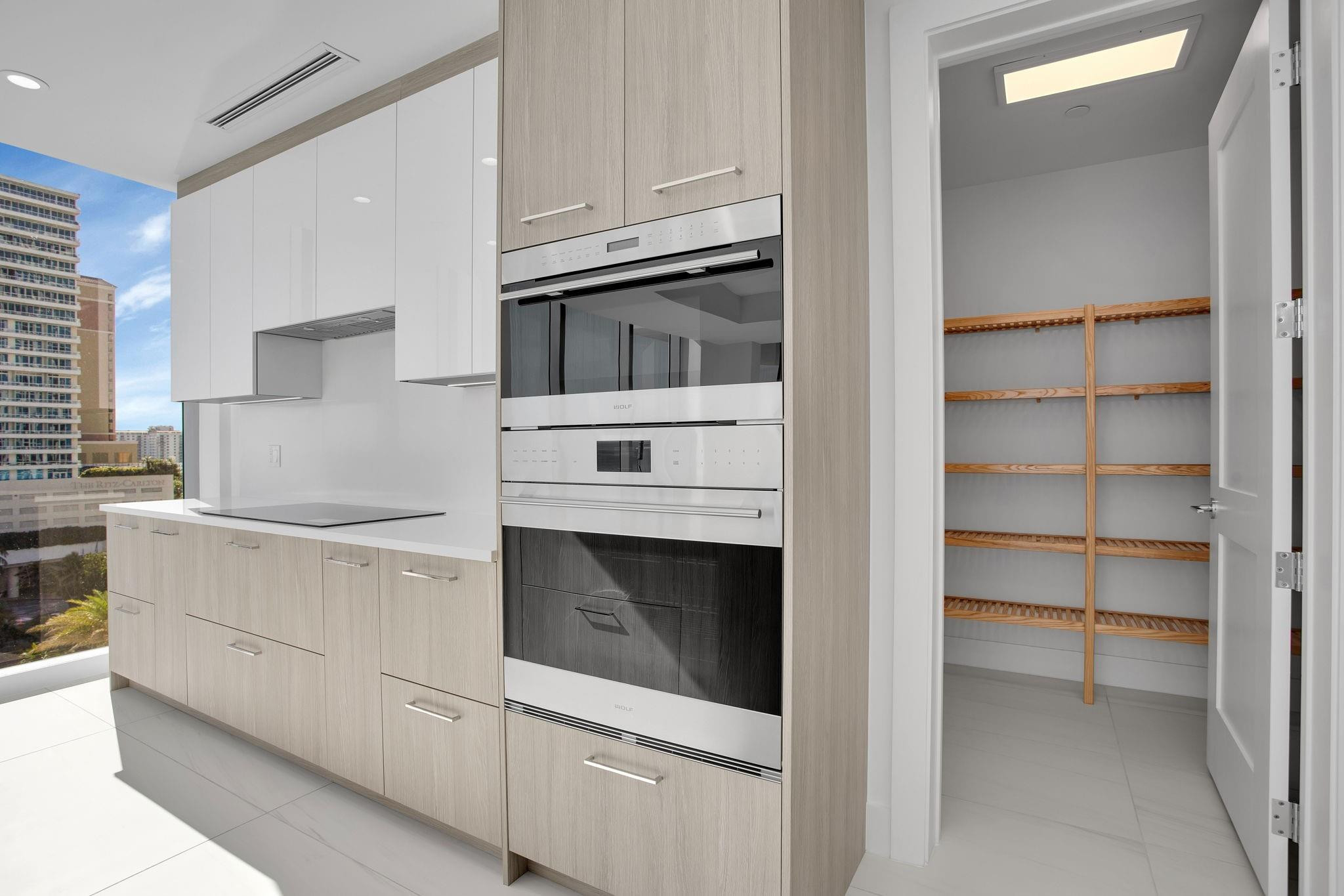 151 N Seabreeze Blv #E-701 Fort Lauderdale, FL 33304