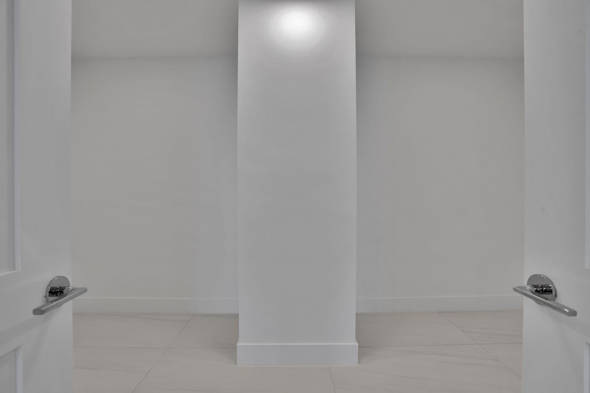 151 N Seabreeze Blv #E-701 Fort Lauderdale, FL 33304