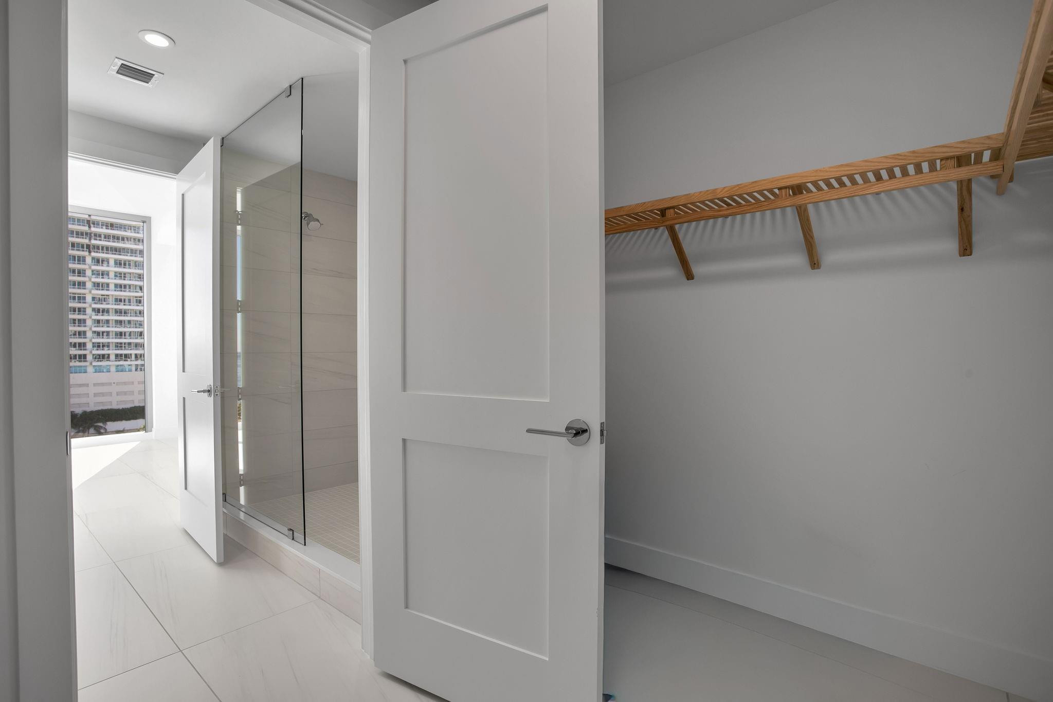 151 N Seabreeze Blv #E-701 Fort Lauderdale, FL 33304