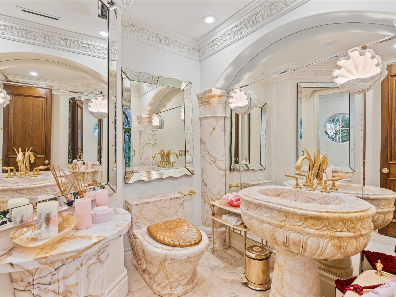 555 Ocean North Miami Beach, FL 33160