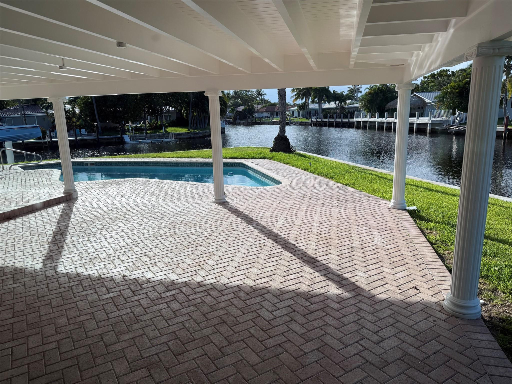 5251 NE 29th Fort Lauderdale, FL 33308