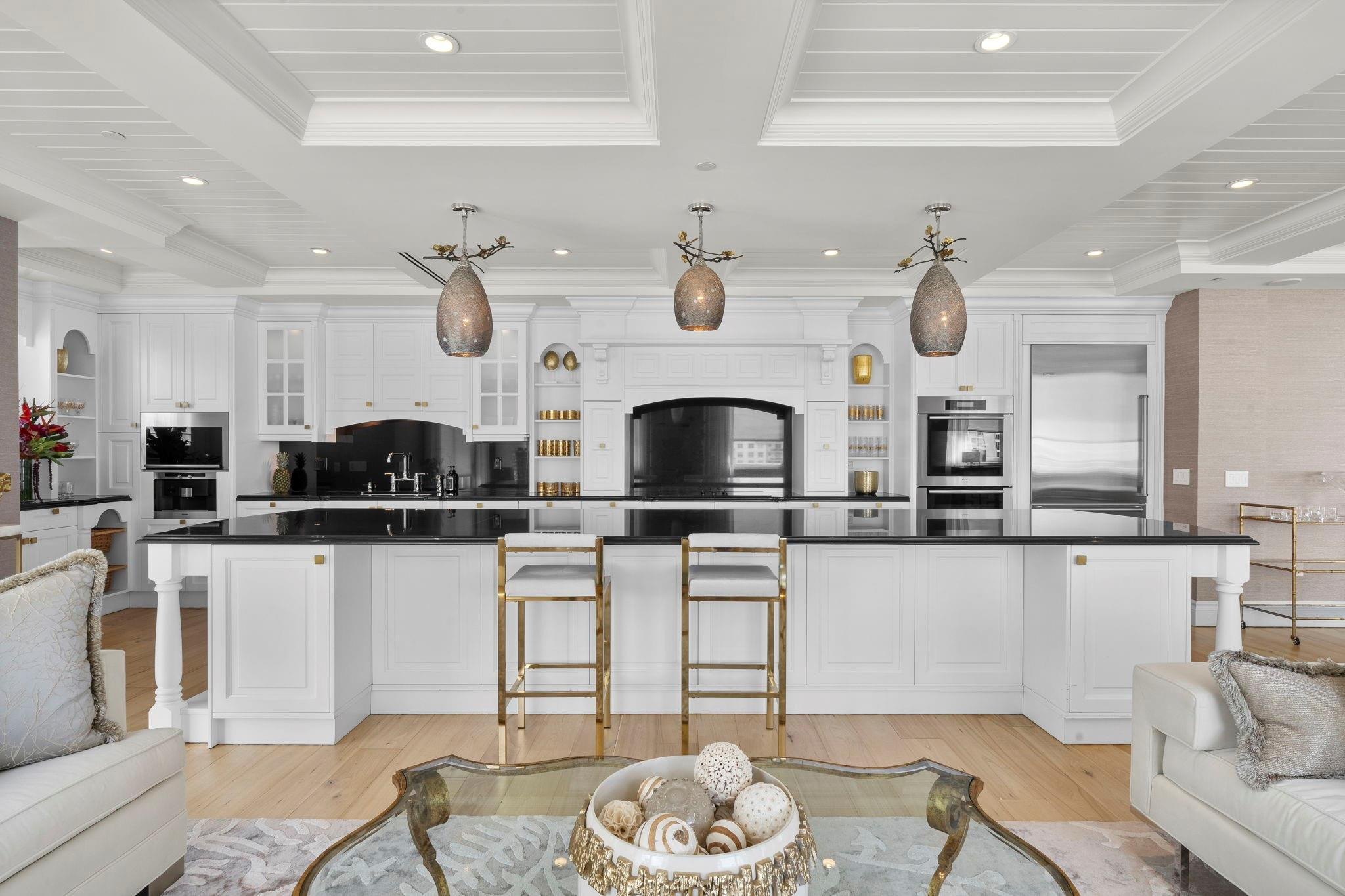 350 SE 2nd #GPH10 Fort Lauderdale, FL 33301