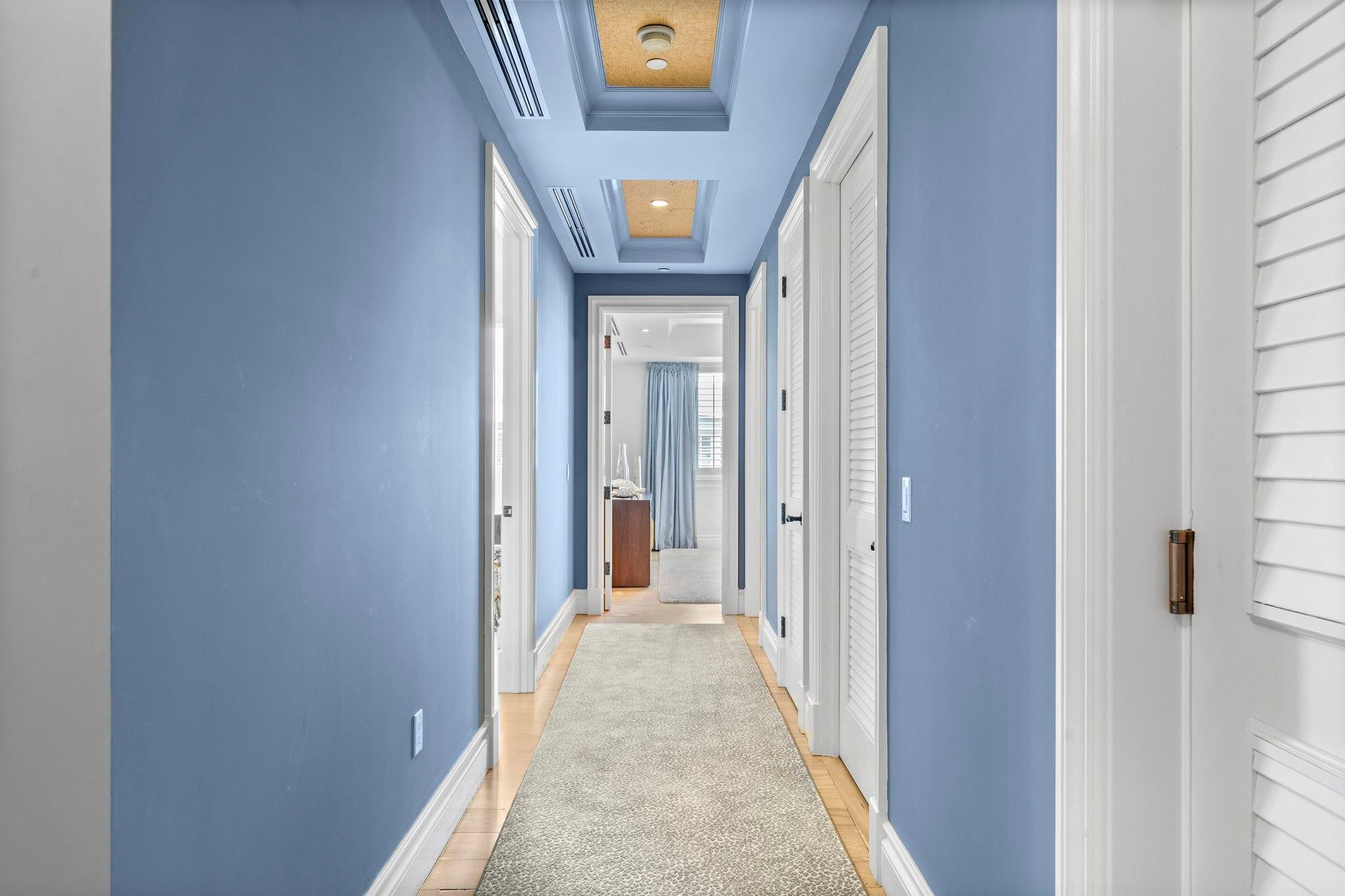 350 SE 2nd #GPH10 Fort Lauderdale, FL 33301