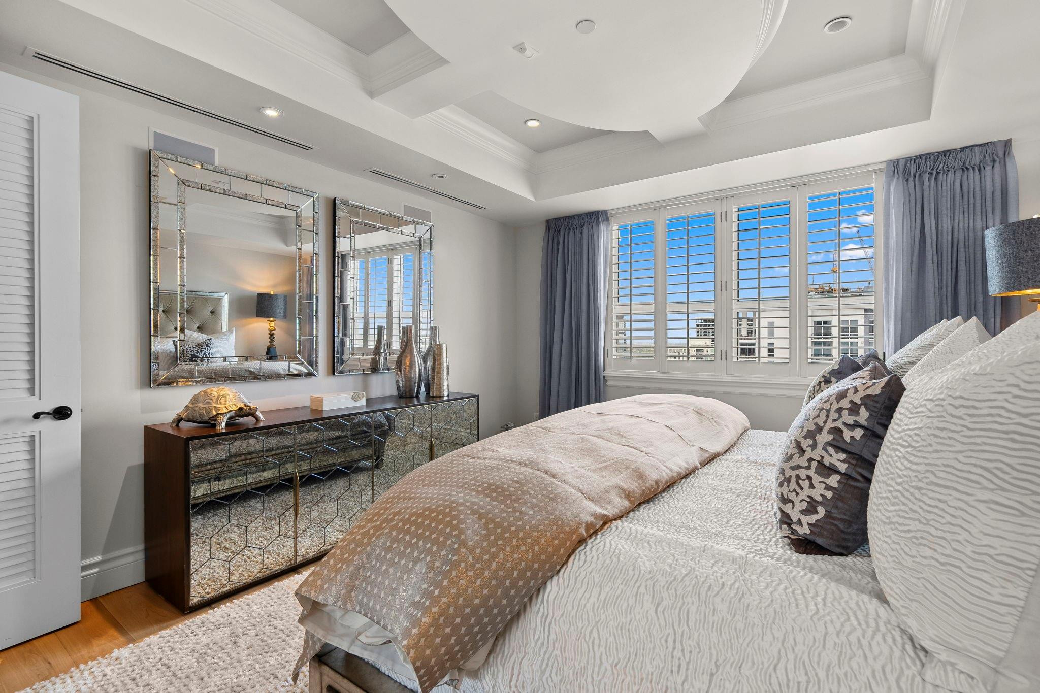 350 SE 2nd #GPH10 Fort Lauderdale, FL 33301