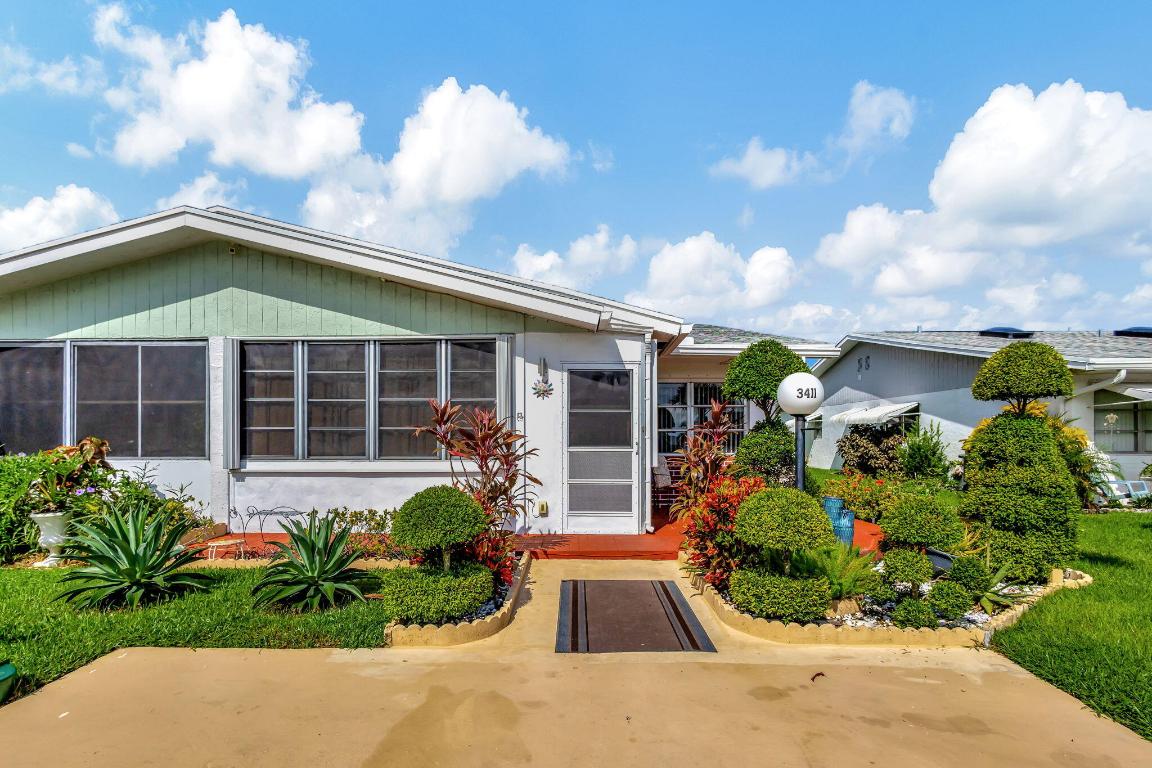 3411 Christopher West Palm Beach, FL 33417