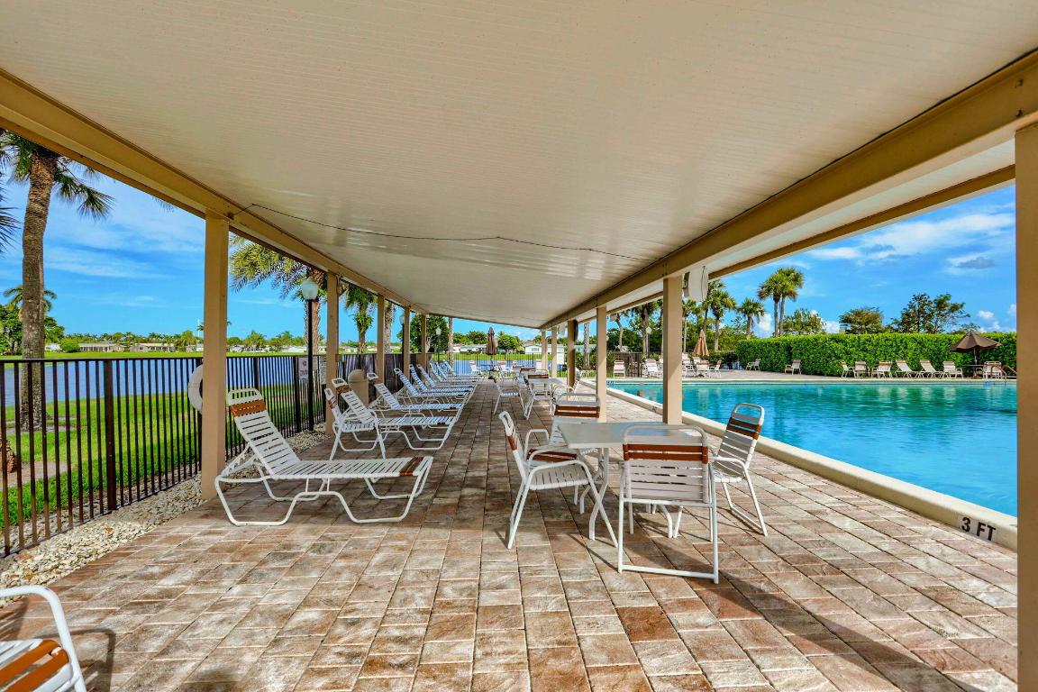 3411 Christopher West Palm Beach, FL 33417