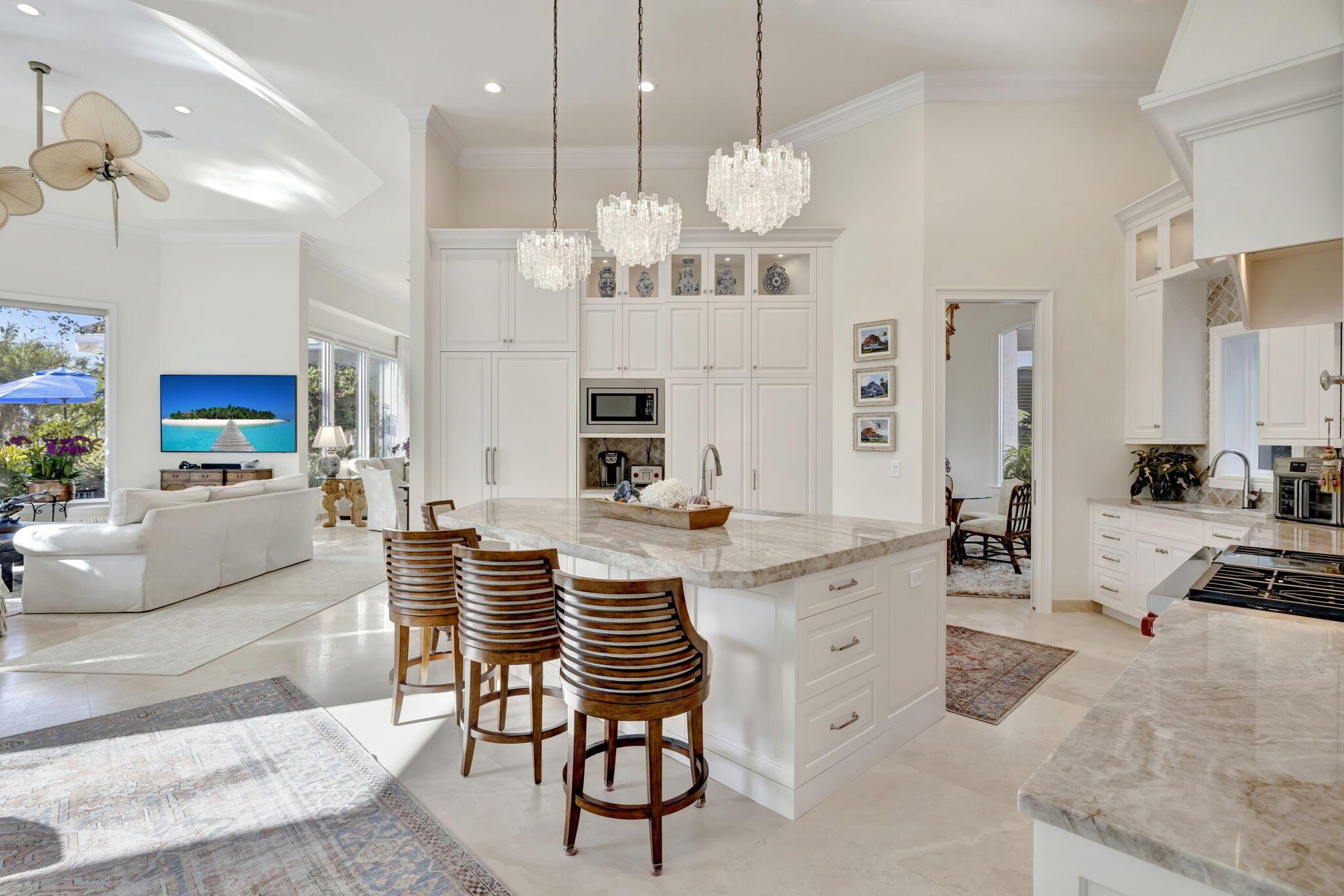 2995 SE Dune Dr Stuart, FL 34996 2995 SE Dune Dr Stuart, FL 34996