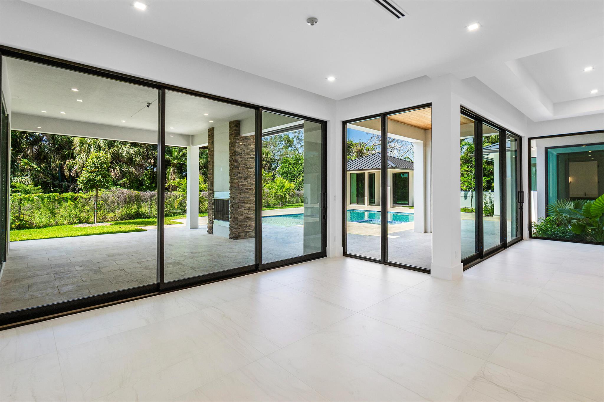 3100 Palm Dr Delray Beach, FL 33483