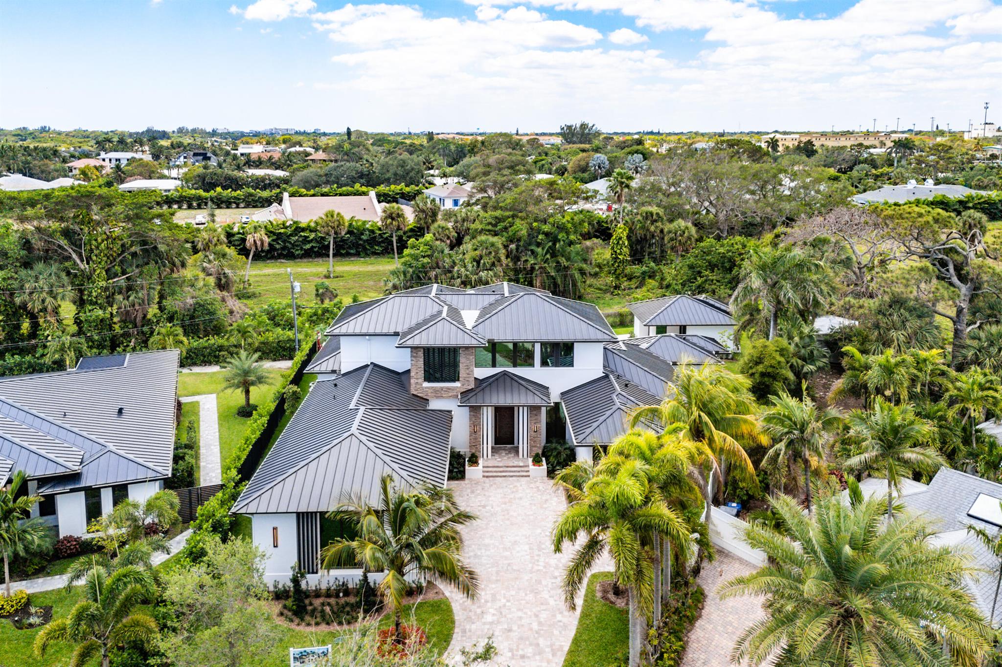 3100 Palm Dr Delray Beach, FL 33483