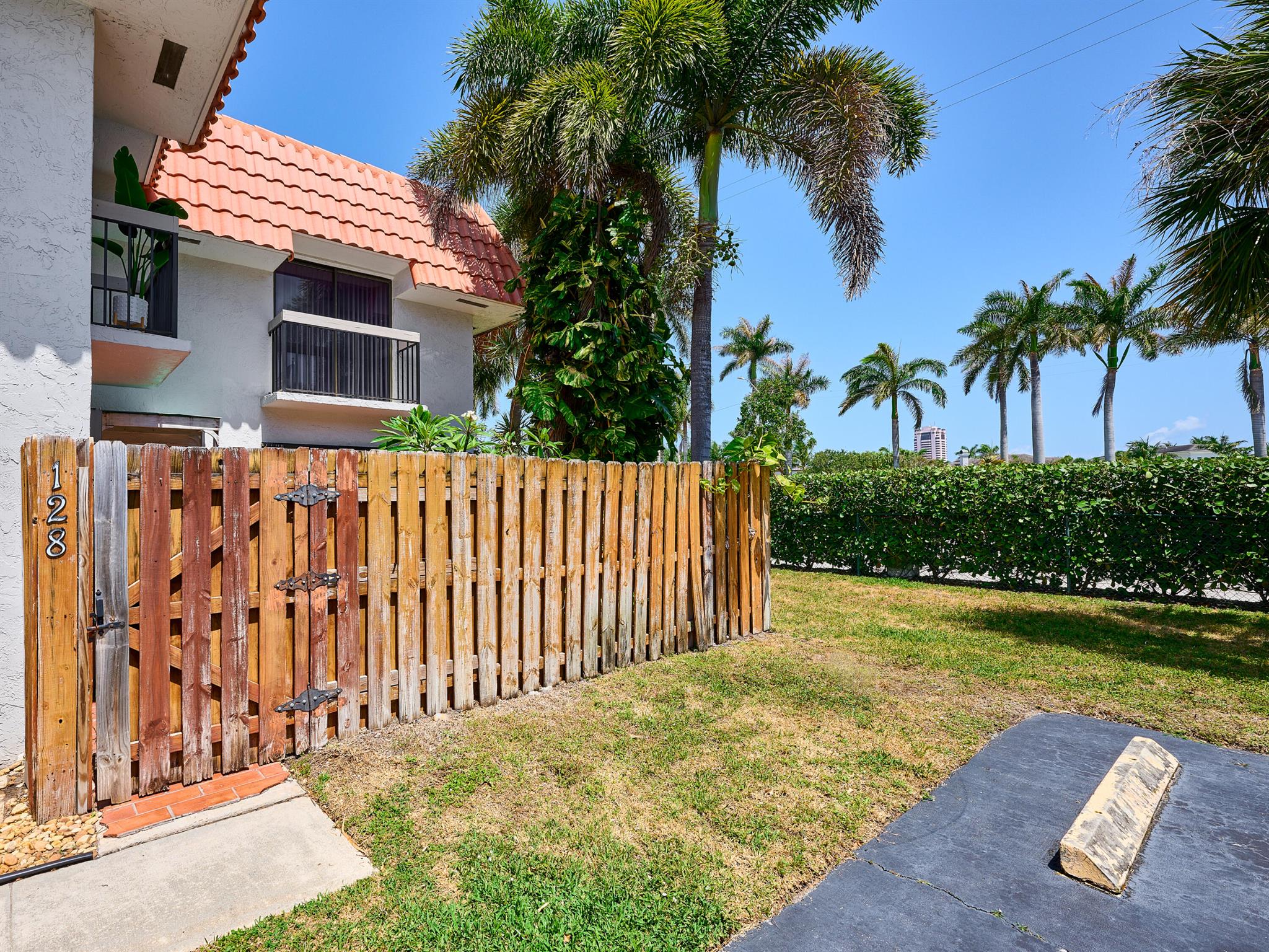 1251 S Federal Hwy #1280,Boca Raton, FL 33432
