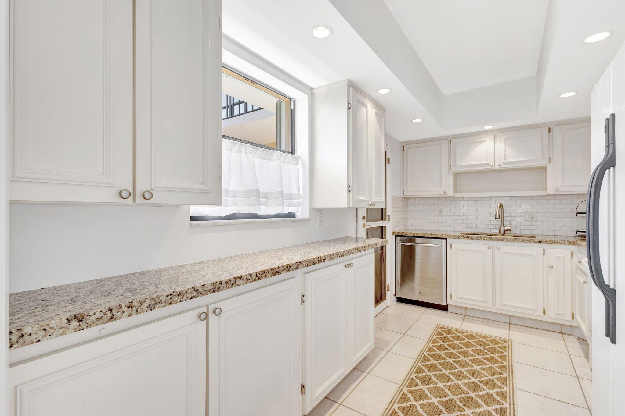 11 SE Concourse Dr #Unit B Jupiter, FL 33469