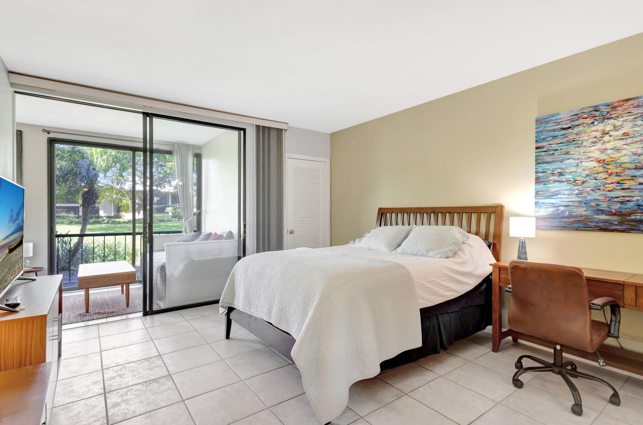 11 SE Concourse Dr #Unit B Jupiter, FL 33469