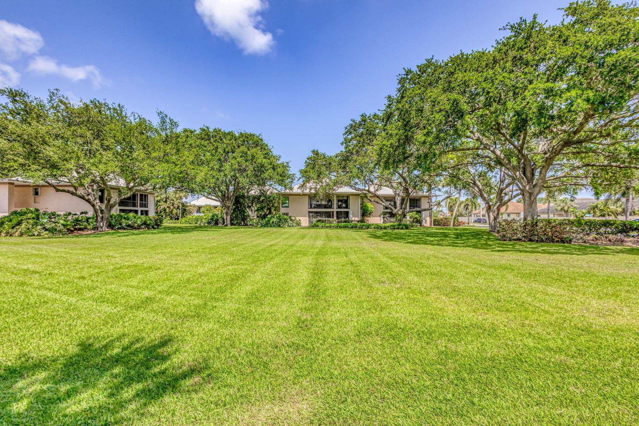 11 SE Concourse Dr #Unit B Jupiter, FL 33469