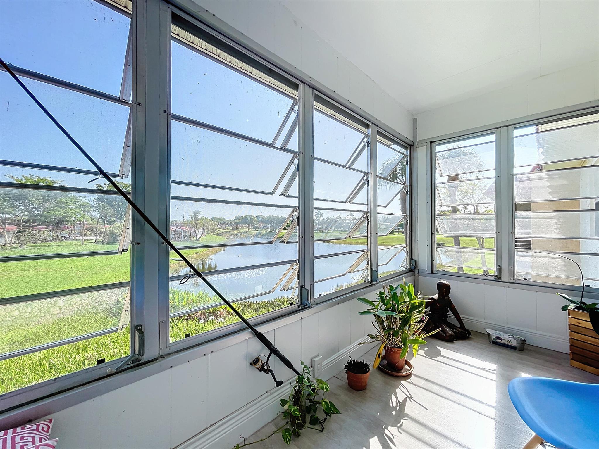 133 Lake Evelyn Dr,West Palm Beach, FL 33411