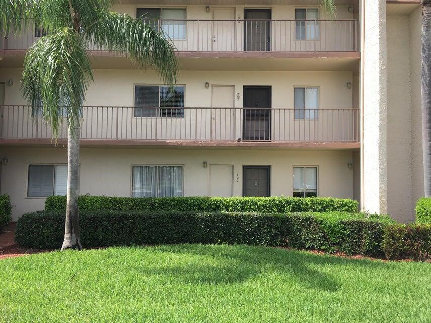 4070 Tivoli Ct #202