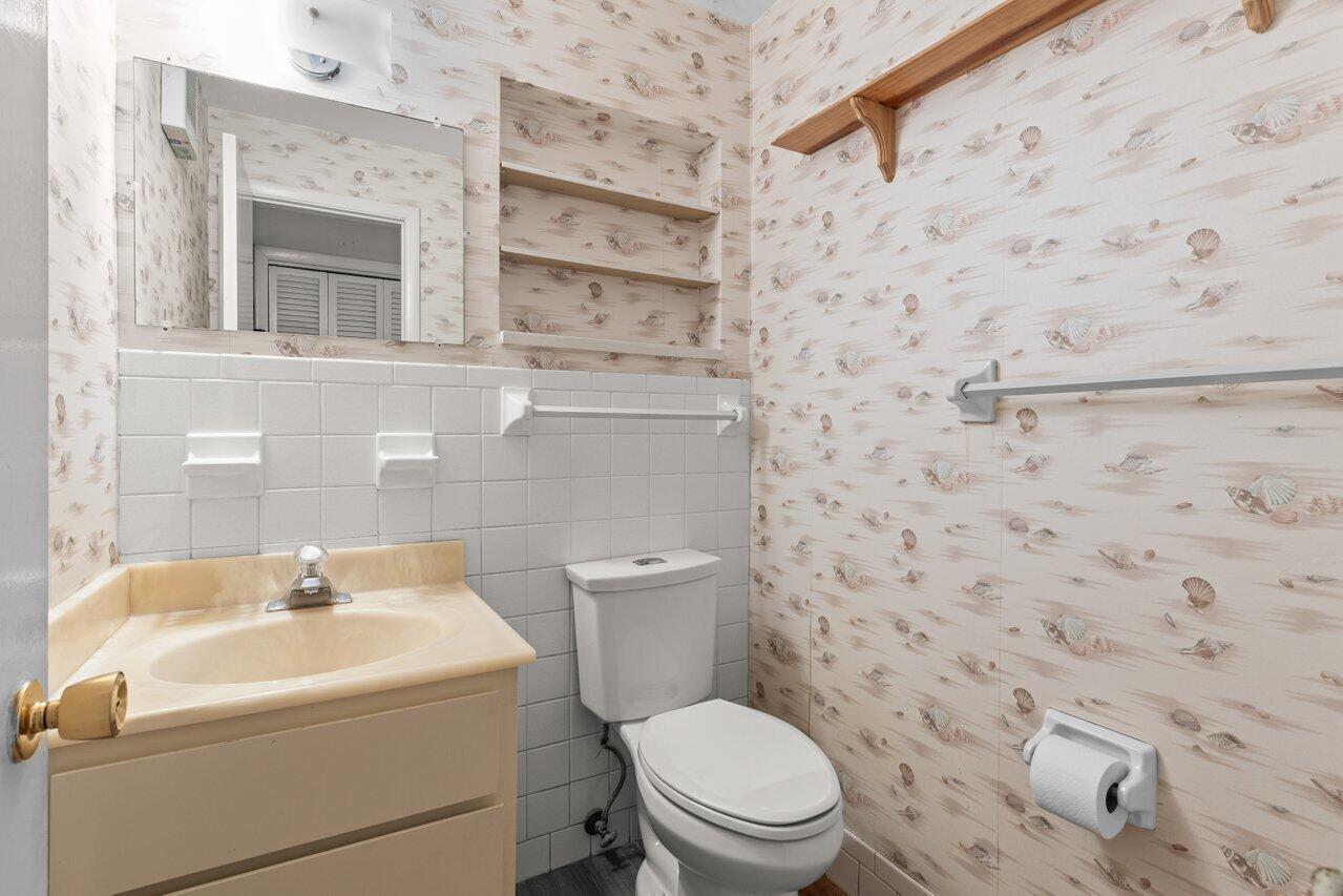 7 Willow Rd,Tequesta, FL 33469