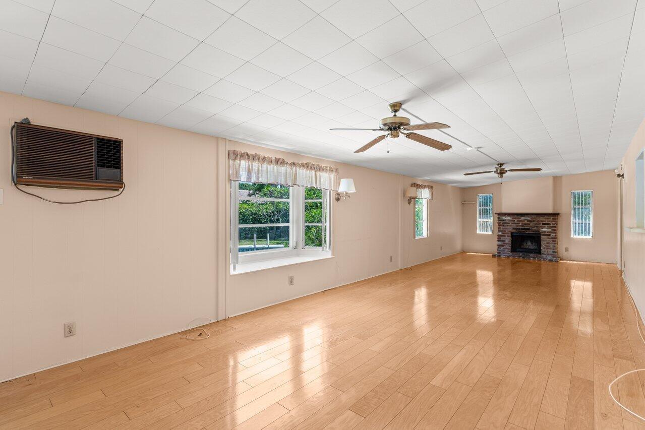 7 Willow Rd,Tequesta, FL 33469