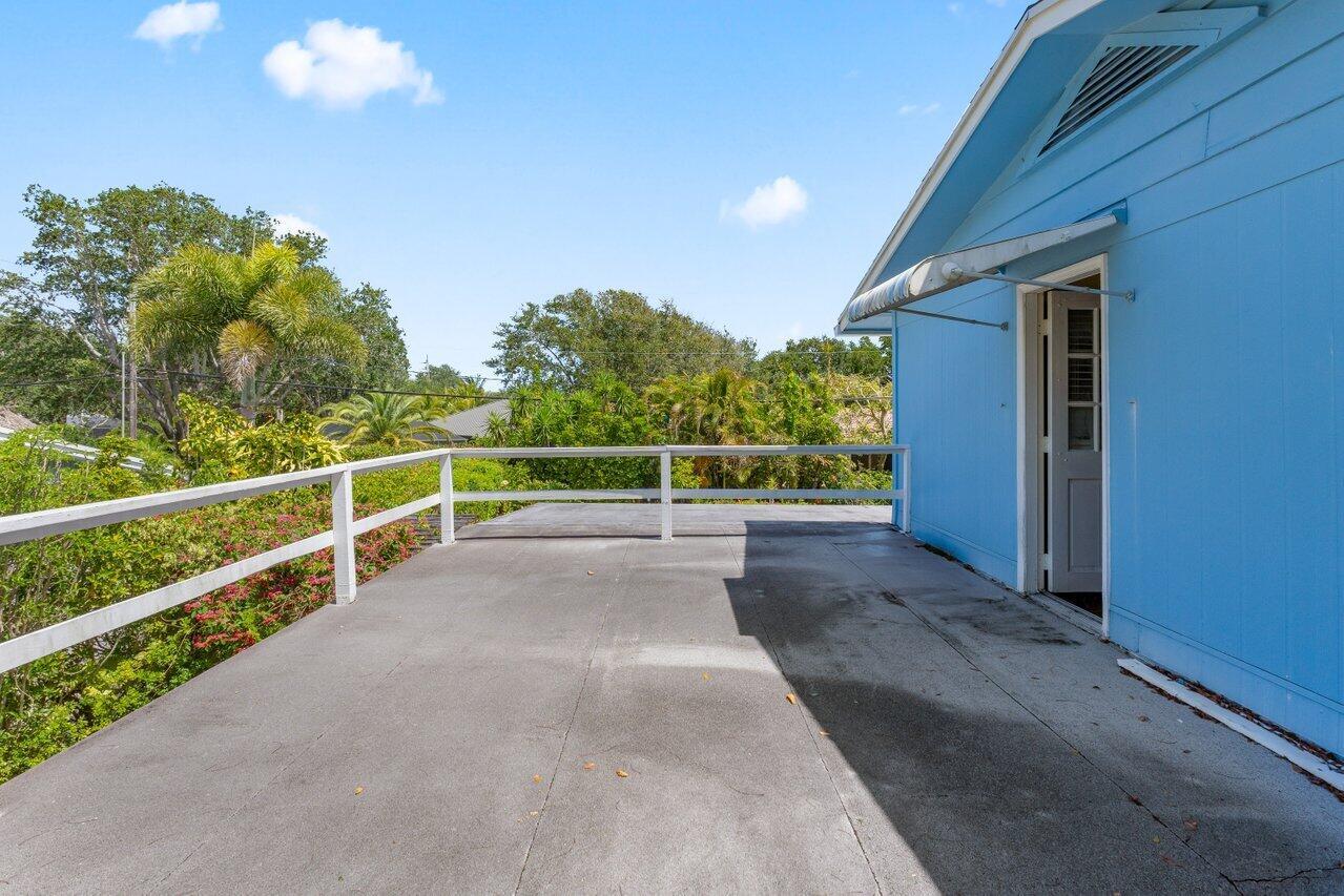 7 Willow Rd,Tequesta, FL 33469