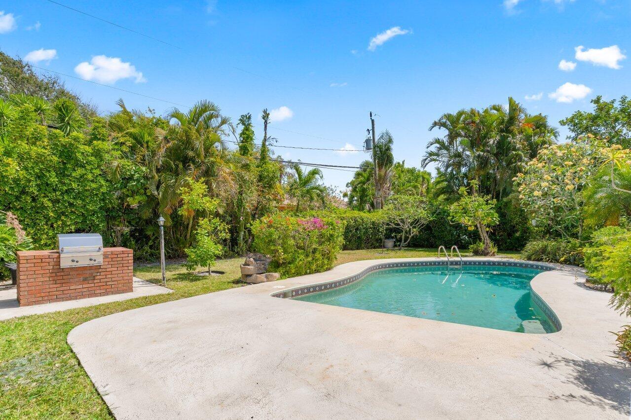 7 Willow Rd,Tequesta, FL 33469