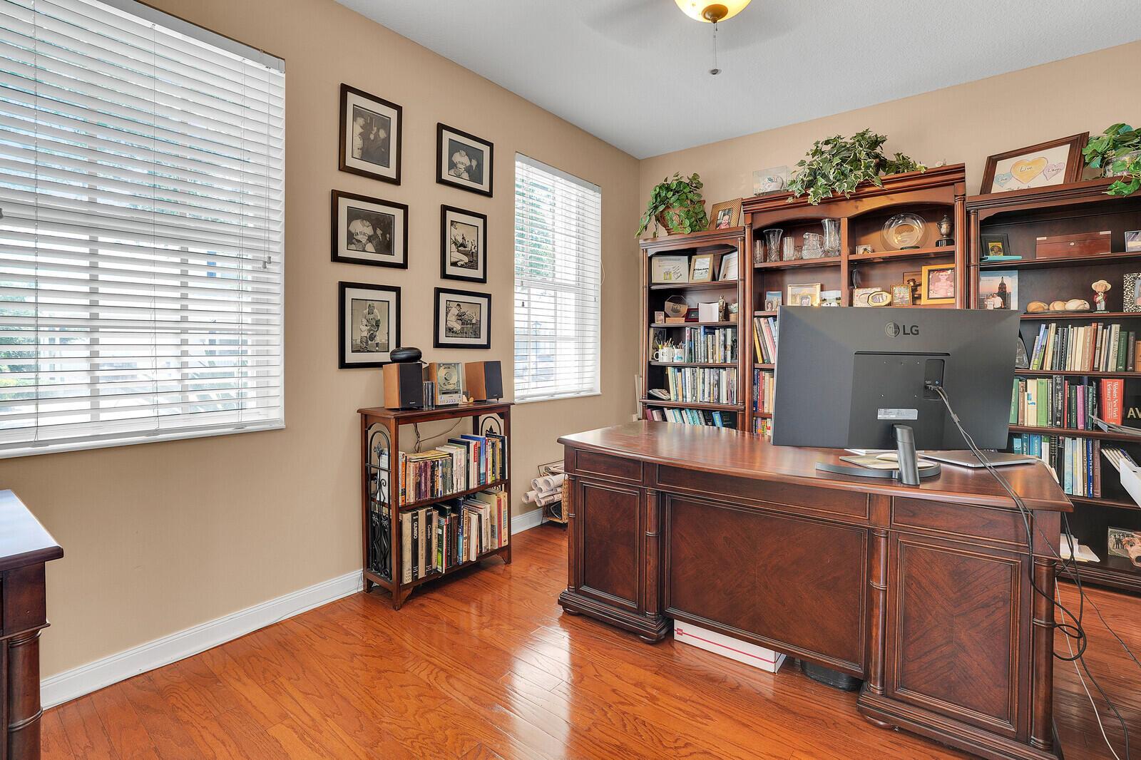 211 Barbados Dr Jupiter, FL 33458