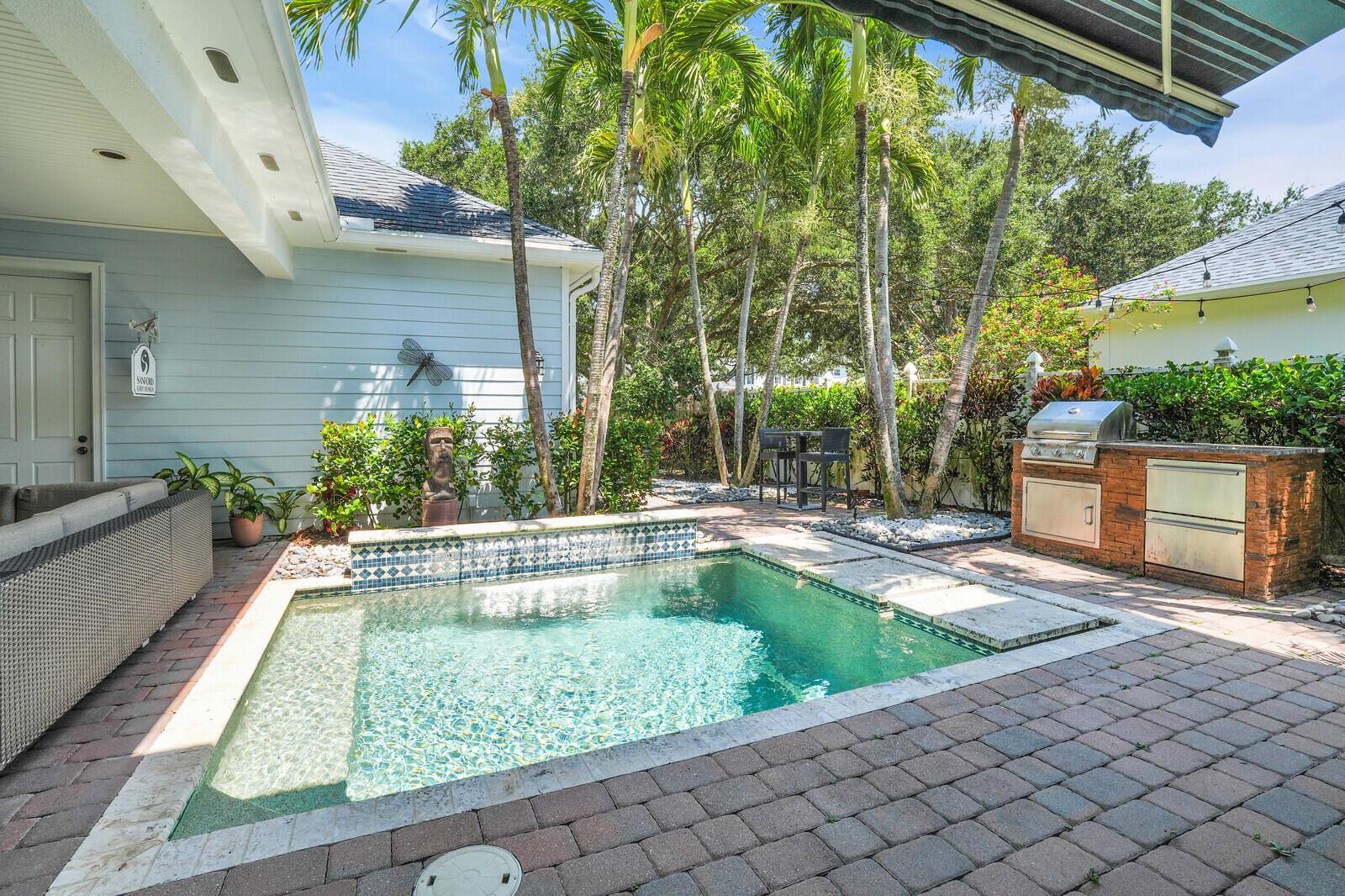 211 Barbados Dr Jupiter, FL 33458