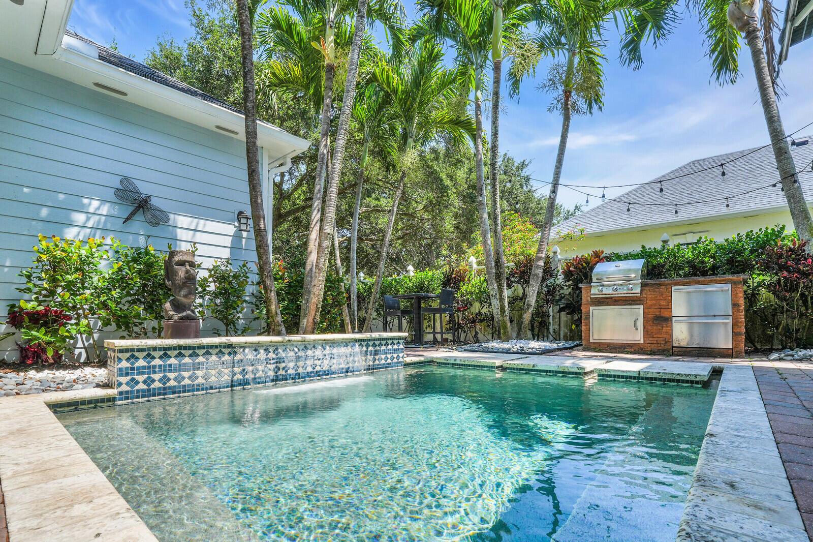 211 Barbados Dr Jupiter, FL 33458