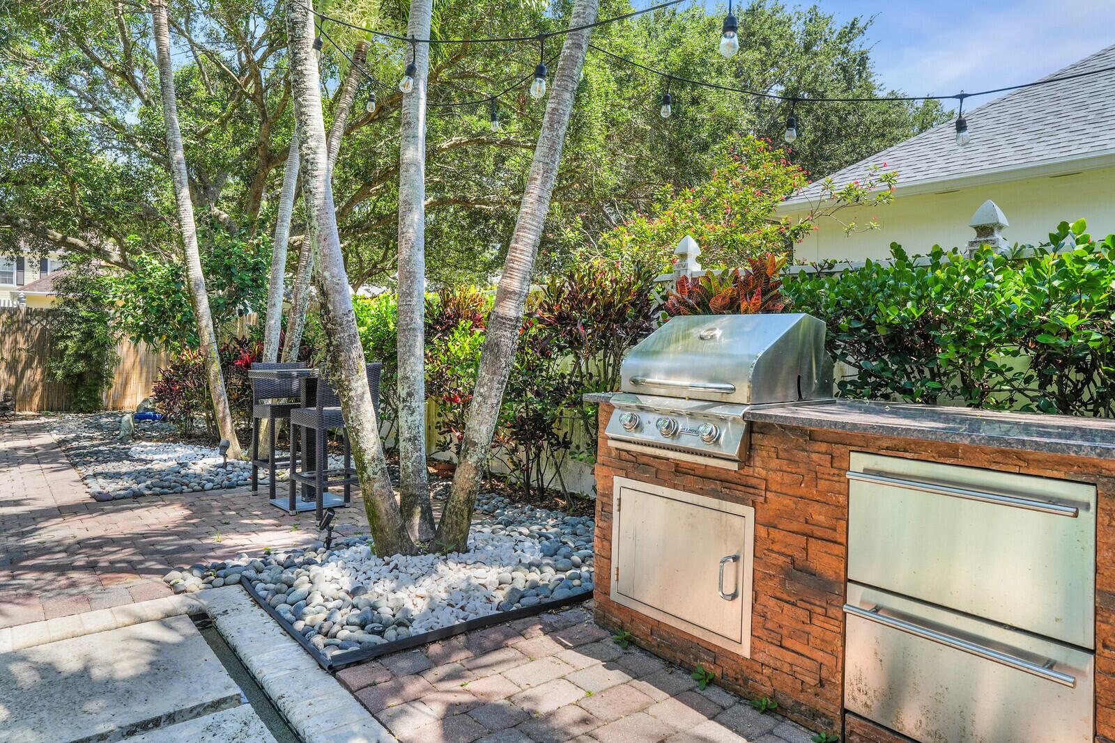 211 Barbados Dr Jupiter, FL 33458