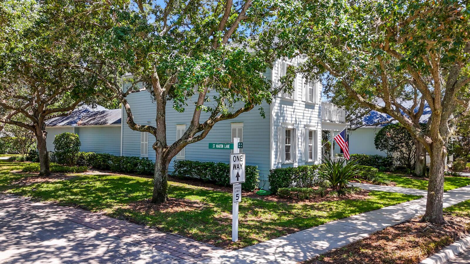 211 Barbados Dr Jupiter, FL 33458